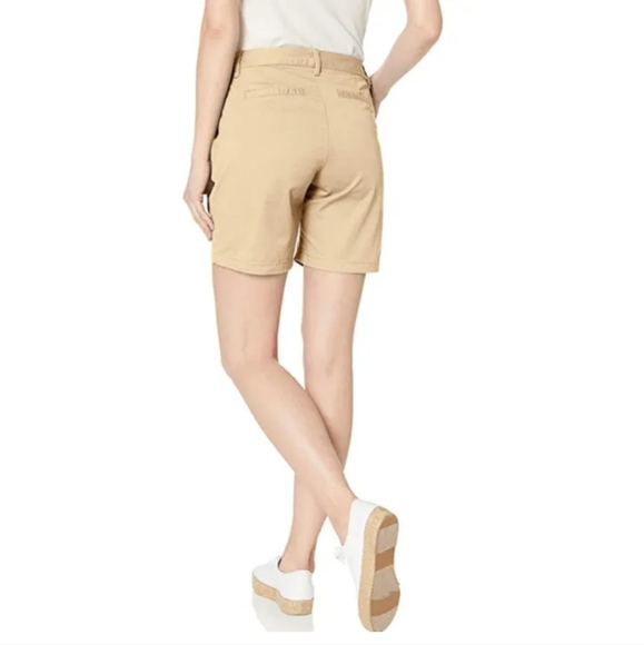 NWT Amazon Essentials Khaki Capri Shorts - Picture 6 of 6